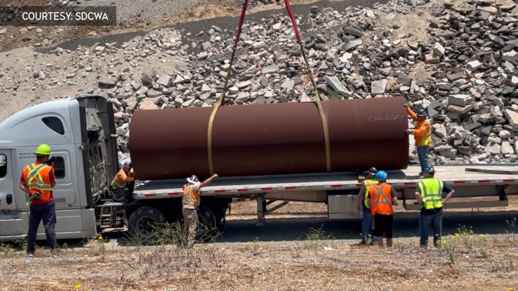 Envío de tuberías desde San Diego para ayudar a Calgary en medio de la crisis de agua